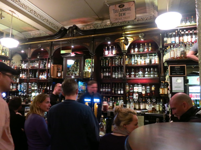 The Pot Stills - our favourite Pub in Glasgow